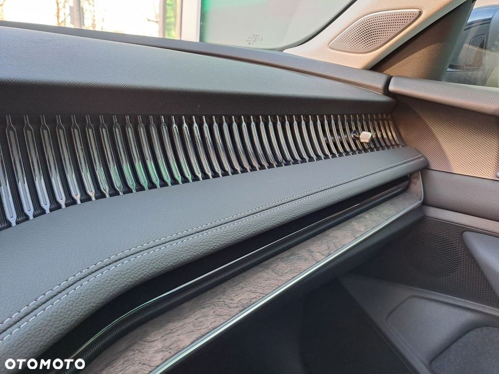 Skoda Superb 2.0 TDI SCR 4x4 L&K DSG - 25