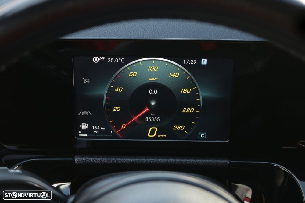 Mercedes-Benz B 180 d Style - 36