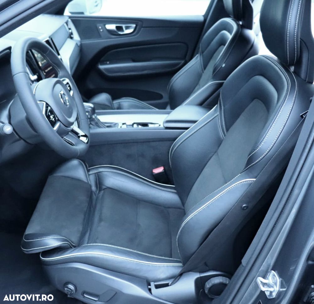Volvo XC 60 D5 AWD Geartronic RDesign - 15