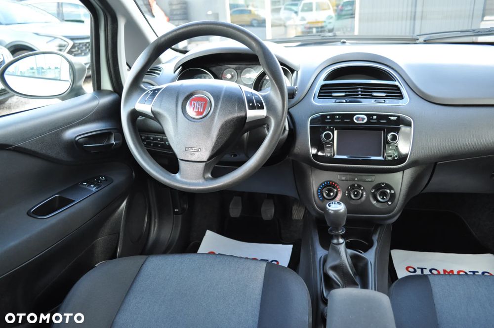 Fiat Punto 1.2 Young - 20