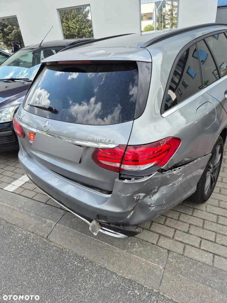 Mercedes-Benz Klasa C 200 (BlueTEC) d T 7G-TRONIC - 29