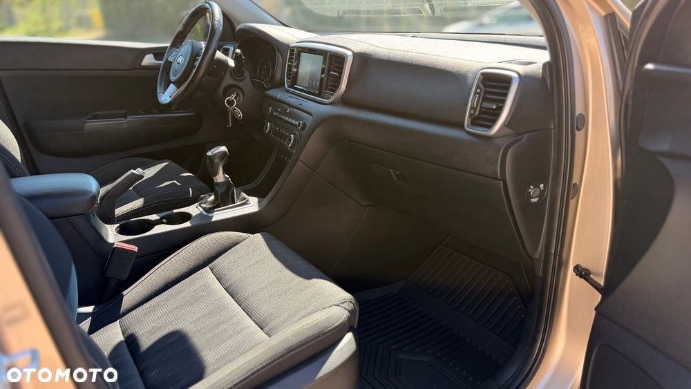 Kia Sportage 1.6 GDI 2WD SPIRIT - 20