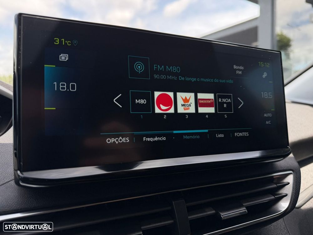 Peugeot 3008 1.6 Hybrid Allure e-EAT8 - 40