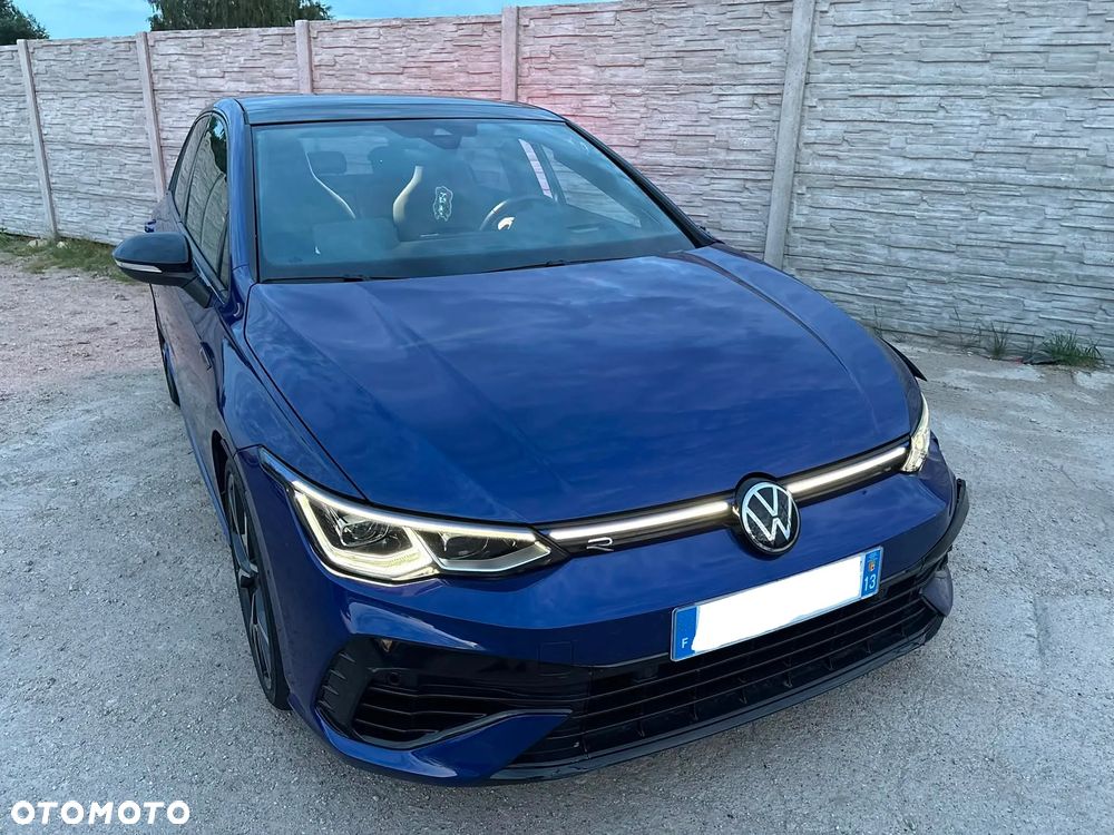 Volkswagen Golf - 26