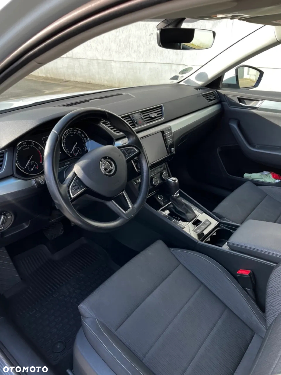 Skoda Superb 1.8 TSI Ambition DSG - 7