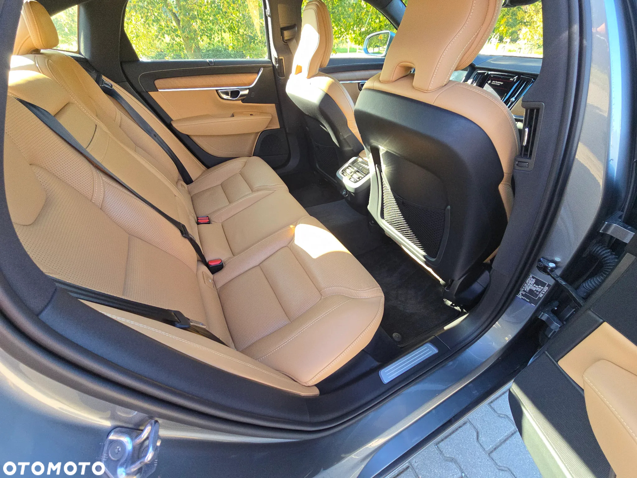 Volvo S90 T4 Inscription - 22