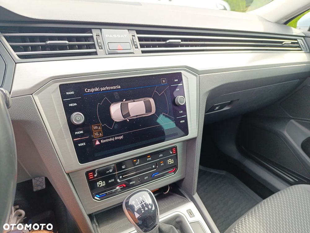 Volkswagen Passat 2.0 TDI EVO Business - 21