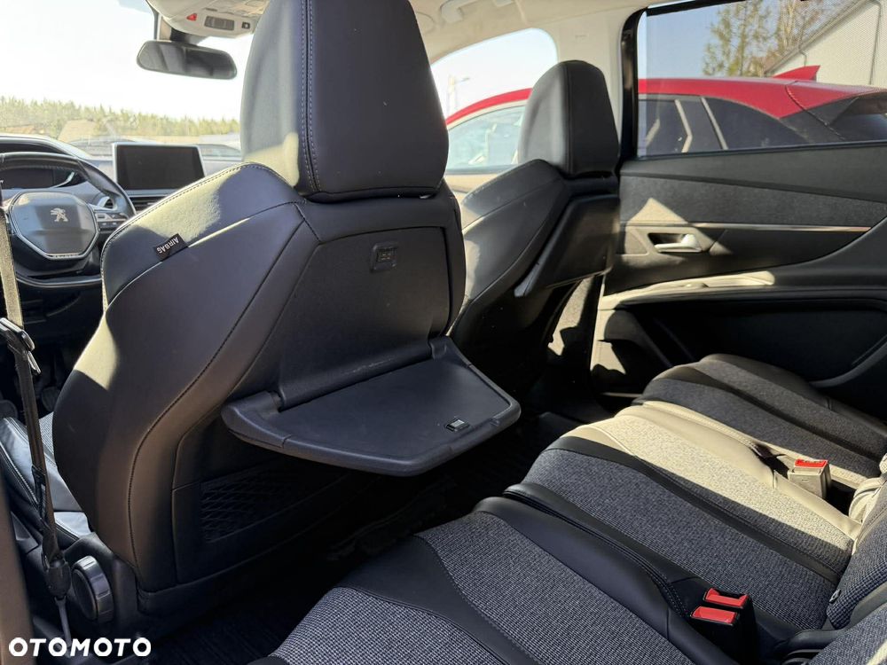 Peugeot 5008 BlueHDi 150 Allure - 13
