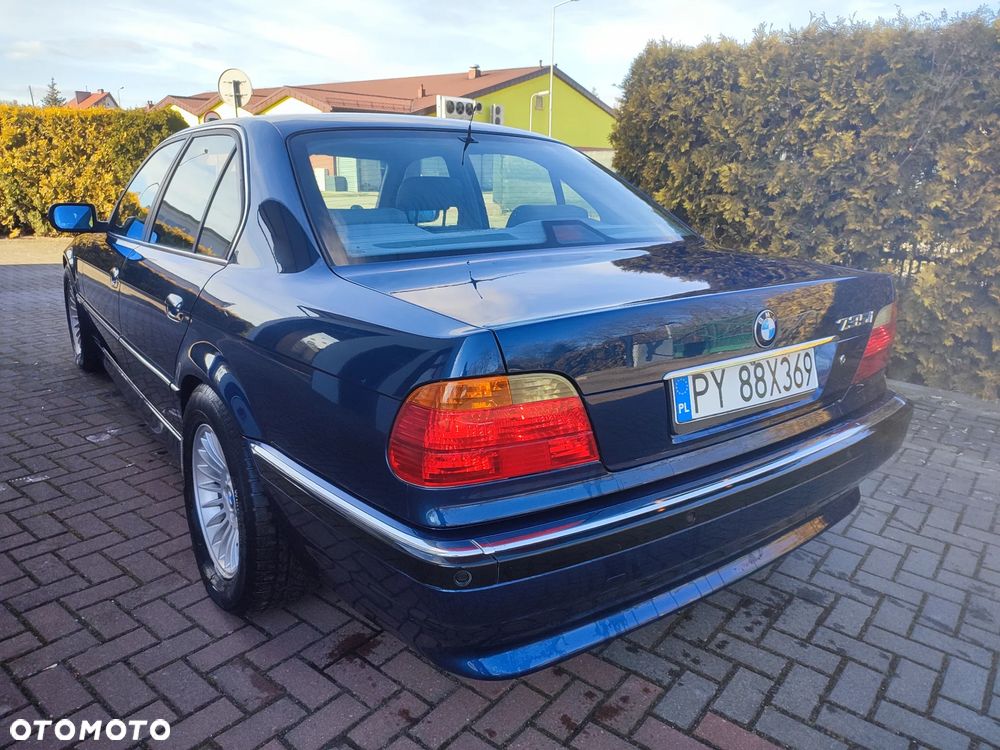 BMW Seria 7 - 6