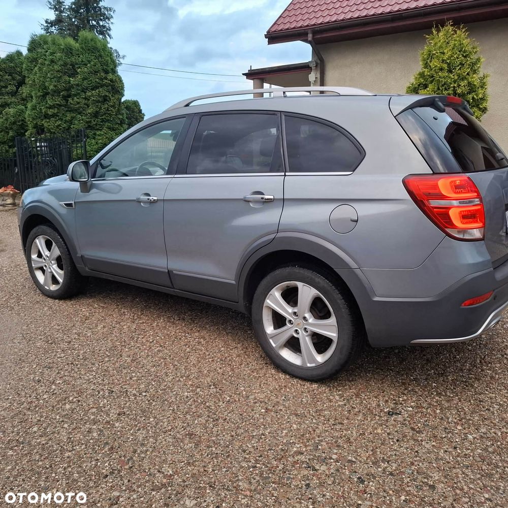 Chevrolet Captiva 2.2 4WD LTZ - 11