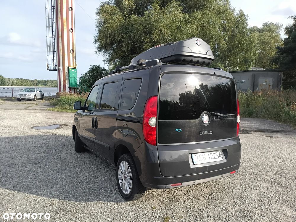 Fiat Doblo 2.0 Multijet 16V Emotion - 4