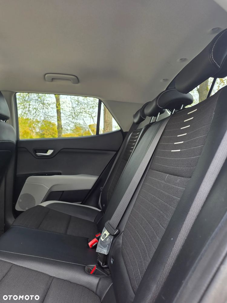 Kia Stonic 1.0 T-GDI L DCT - 11