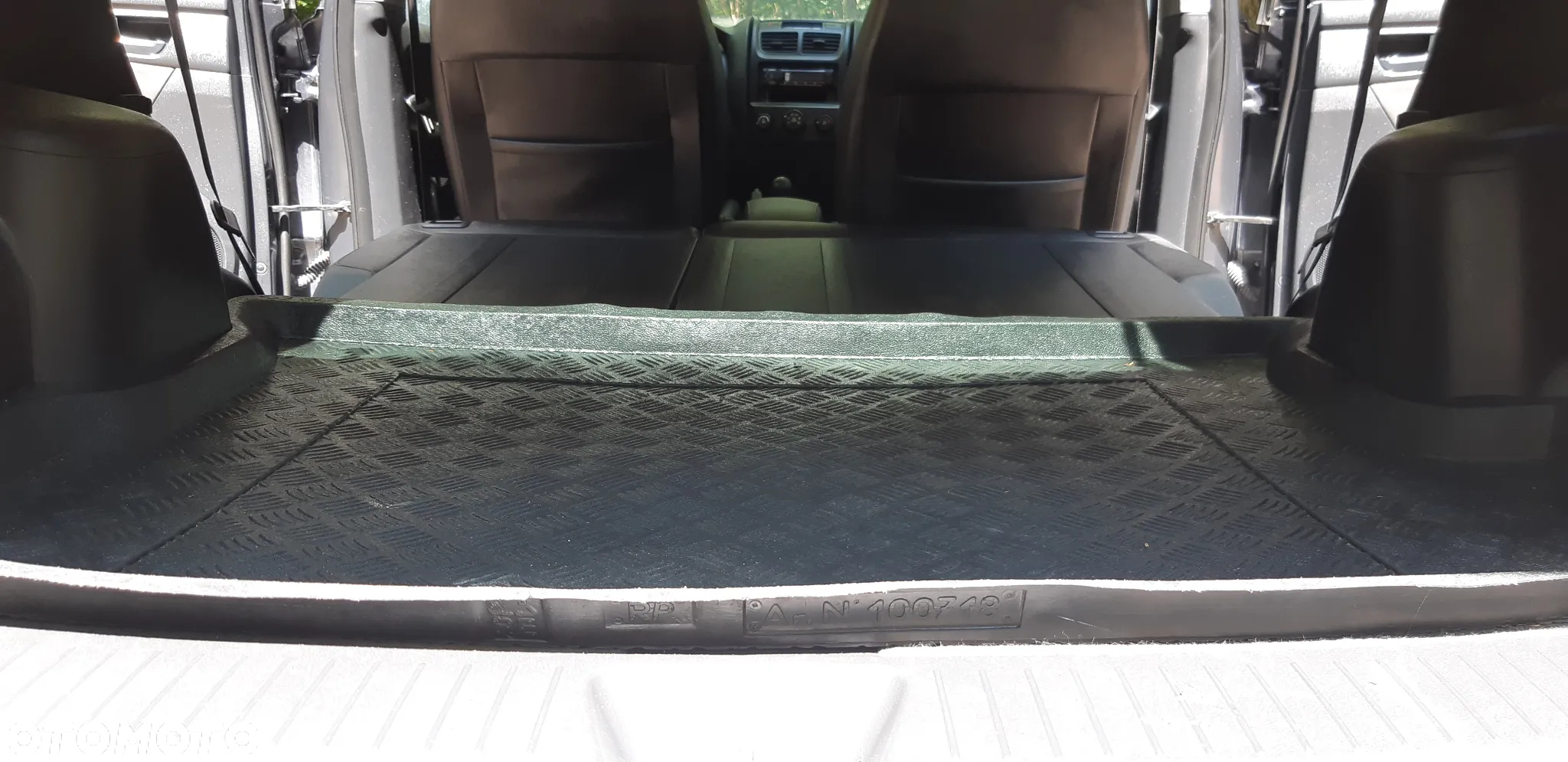 Kia Sportage 2.0 Expedition 2WD - 32