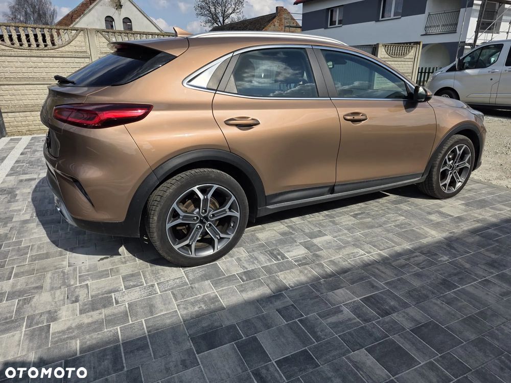 Kia XCeed 1.6 GDI PHEV L Business Line DCT - 4