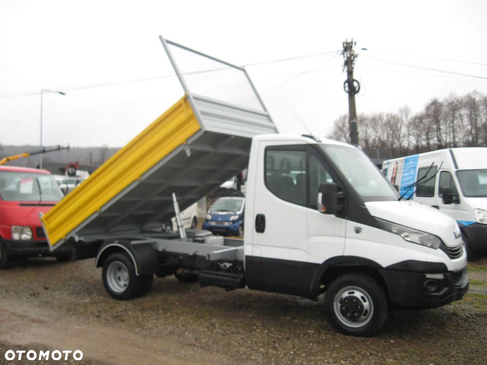 Iveco DAILY 35C13.. HDS --8,5-M. + SKRZYNIA  4-M. - 33