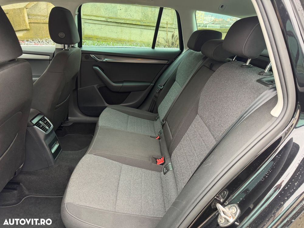 Skoda Octavia 1.5 TSI DSG Mild Hybrid Ambition - 5