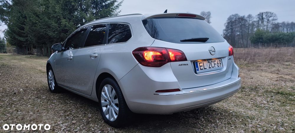 Opel Astra 1.6 CDTI DPF ecoFLEX TourerStart/Stop Edition - 18