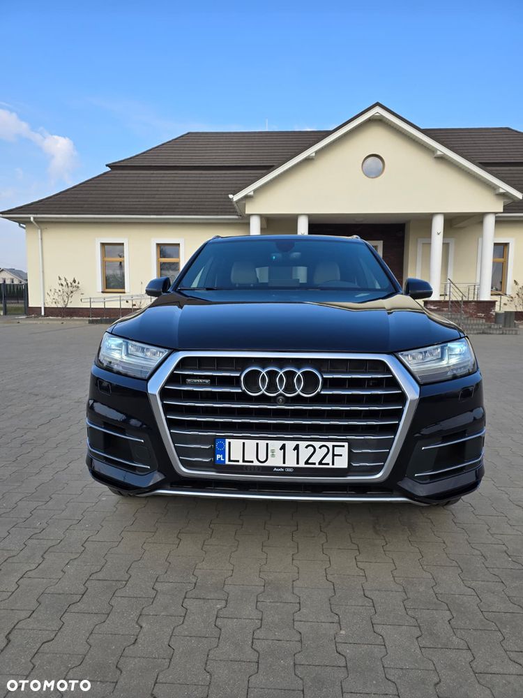 Audi Q7 - 4