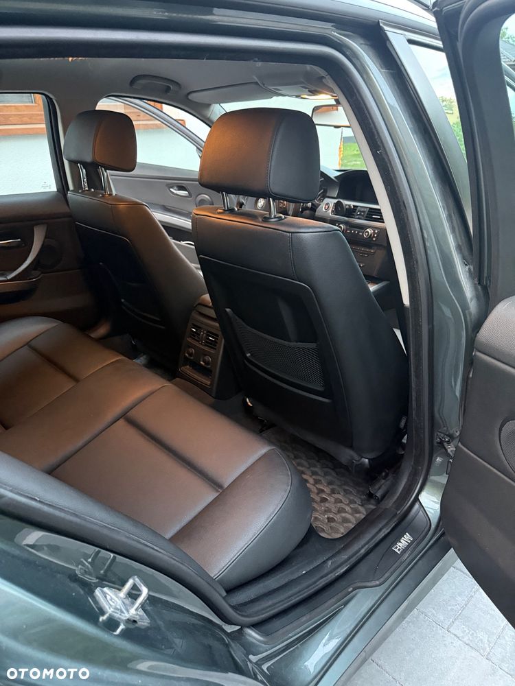 BMW Seria 3 - 10
