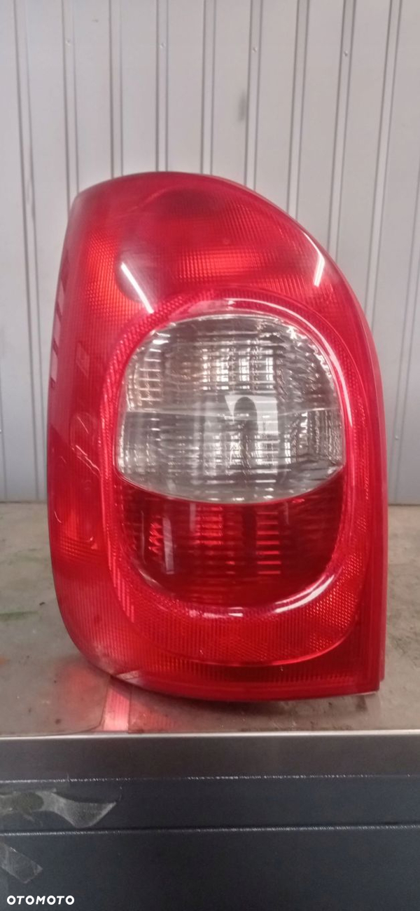 CITROEN XSARA PICASSO LAMPA TYŁ TYLNA LEWA