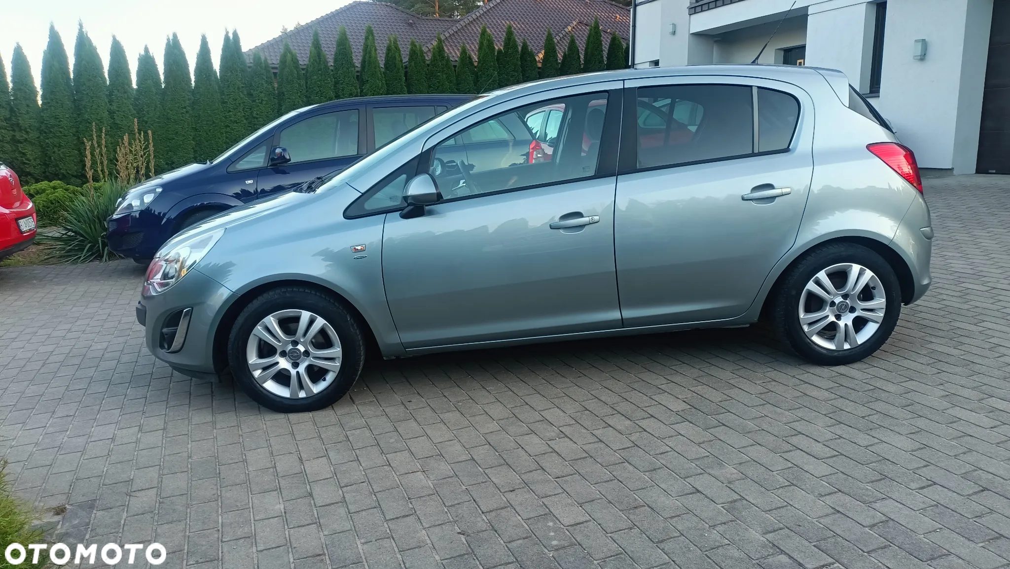 Opel Corsa 1.4 16V Satellite - 4