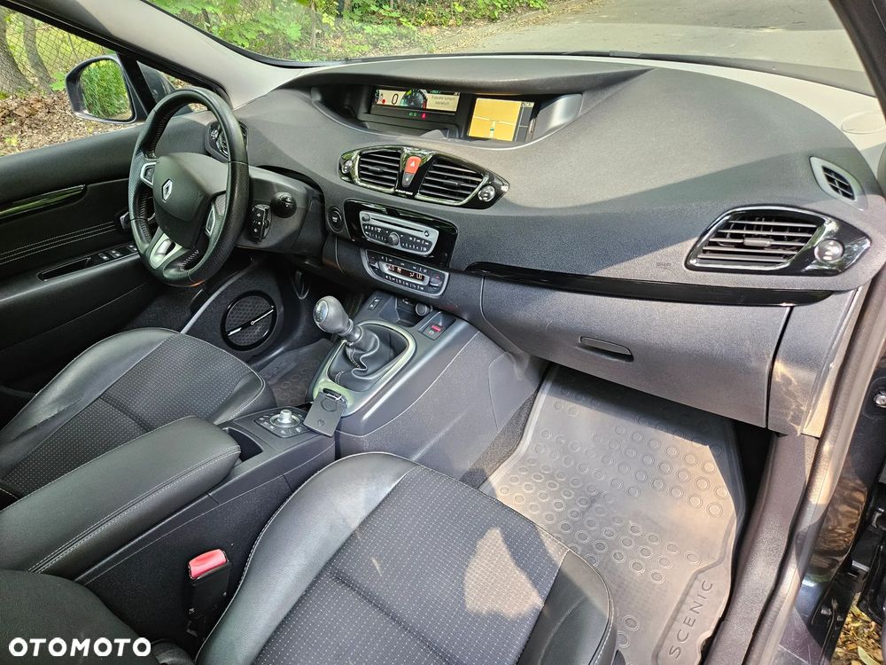 Renault Grand Scenic TCe 130 Bose Edition - 12
