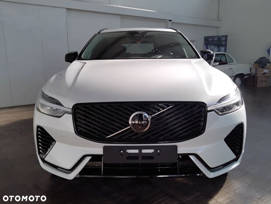 Volvo XC 60 B5 B AWD Plus Dark - 7