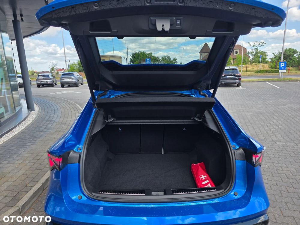 Renault Rafale 1.2 E-Tech Full Hybrid 200 esprit Alpine MMT - 11