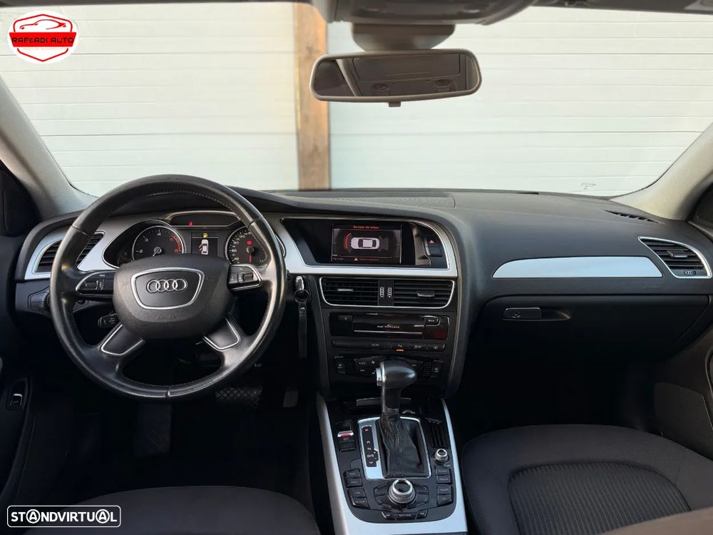 Audi A4 2.0 TDI Multitronic Business Line - 14