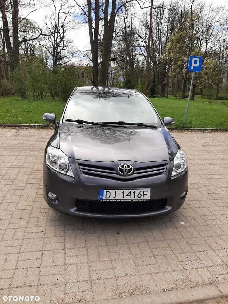 Toyota Auris 2.0 D-4D Travel - 3
