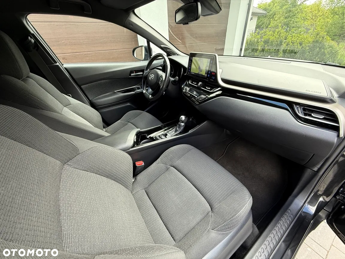 Toyota C-HR 1.8 Hybrid Executive - 23