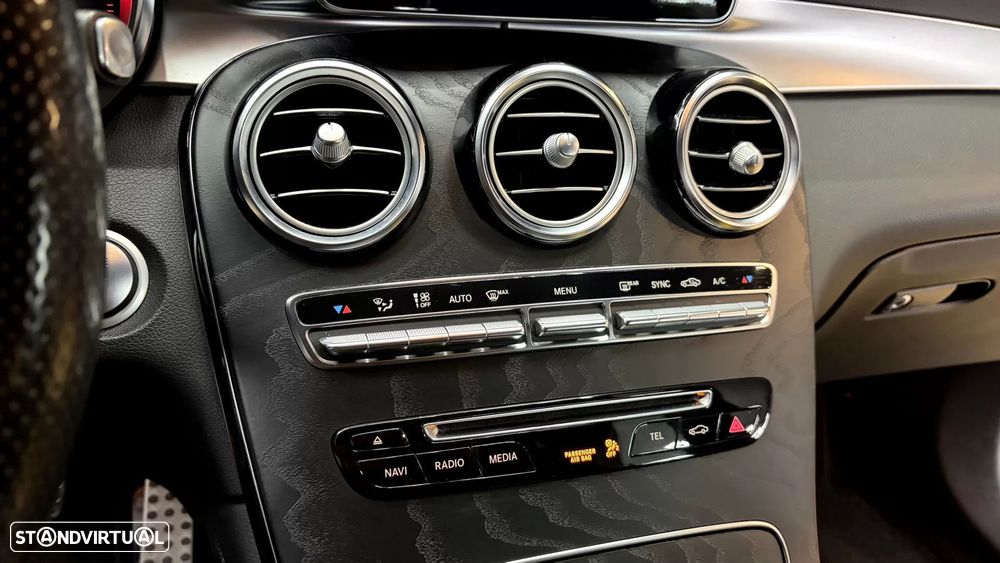 Mercedes-Benz GLC 220 d Coupé 4Matic - 23