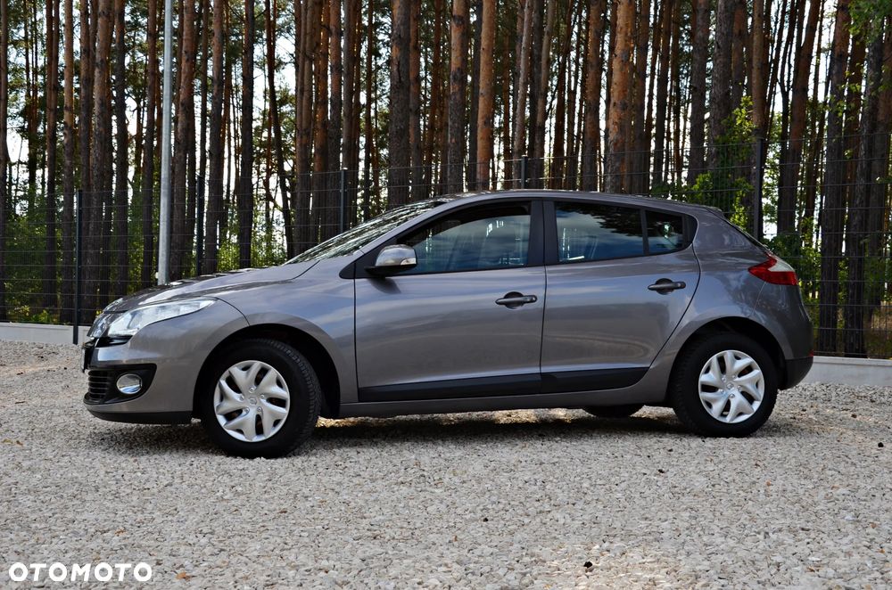 Renault Megane 1.6 16V 110 Dynamique - 13