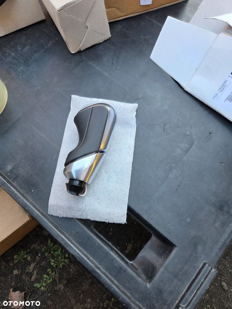 Gałka dźwigni zmiany biegów Peugeot 508 I Automat 98020482ZE - 3