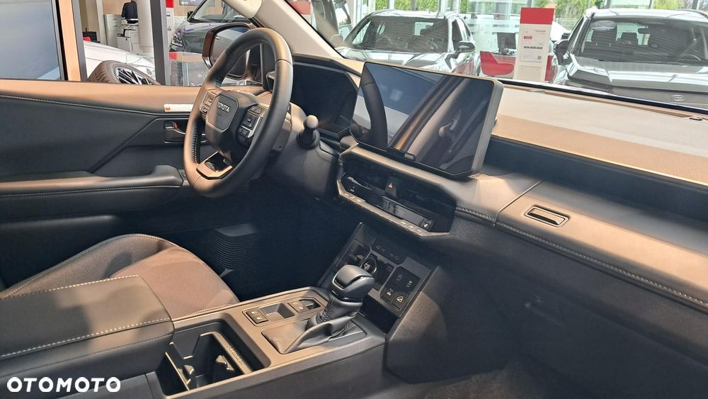 Toyota Hilux - 11