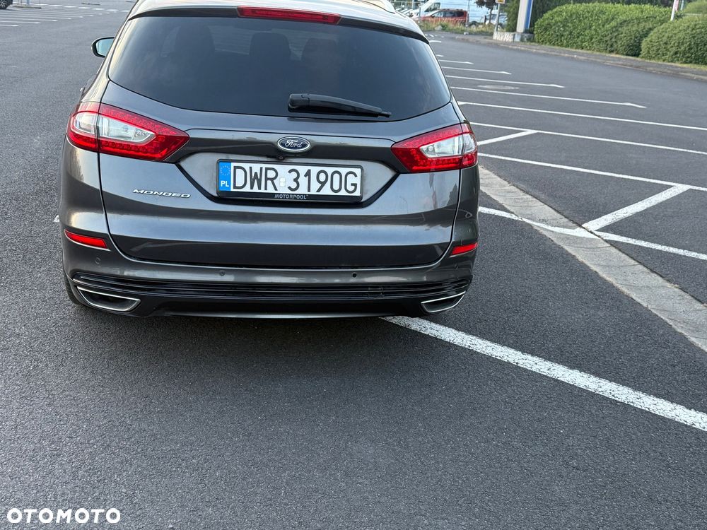 Ford Mondeo Turnier 2.0 TDCi Start-Stopp PowerShift-Aut Titanium - 11