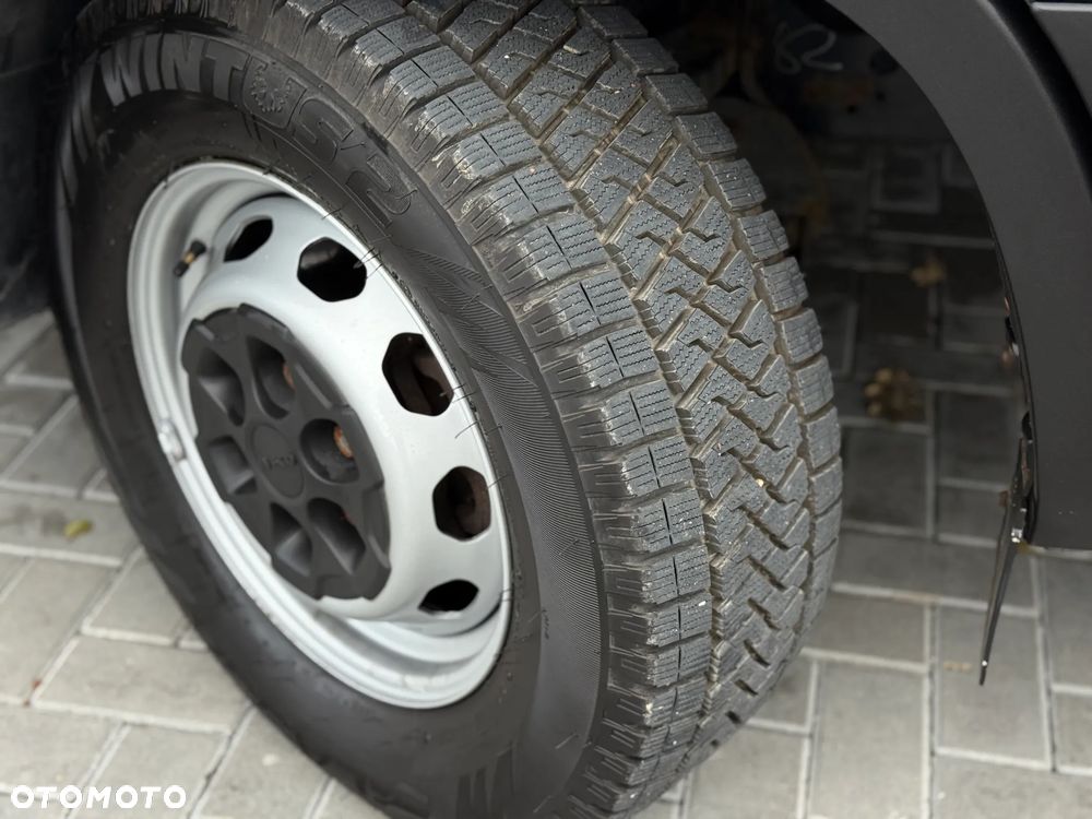 Iveco Daily 35S18 3.0 HPI 180KM / 2021 Rok / Kontener 4,5m / Reflektory LED / Zarejestrowany w PL - 18