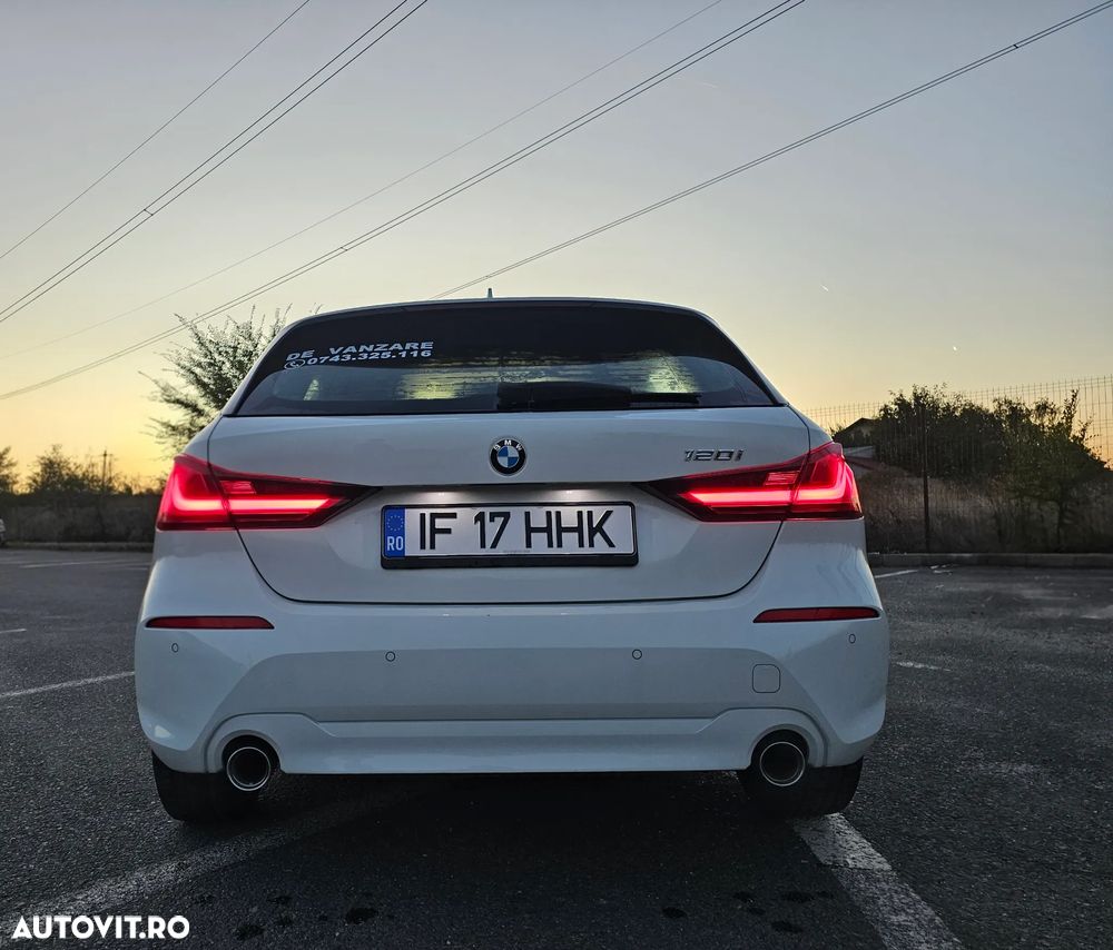 BMW Seria 1 120i AT - 4