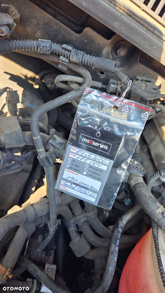 Volkswagen Caravelle 2.0 TDI L1 Comfortline - 9