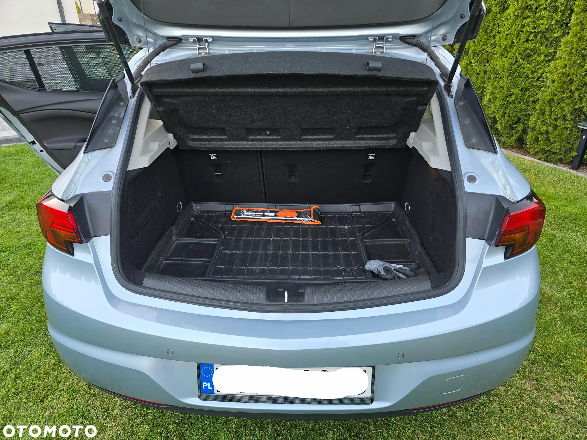 Opel Astra V 1.0 T Dynamic S&S - 12
