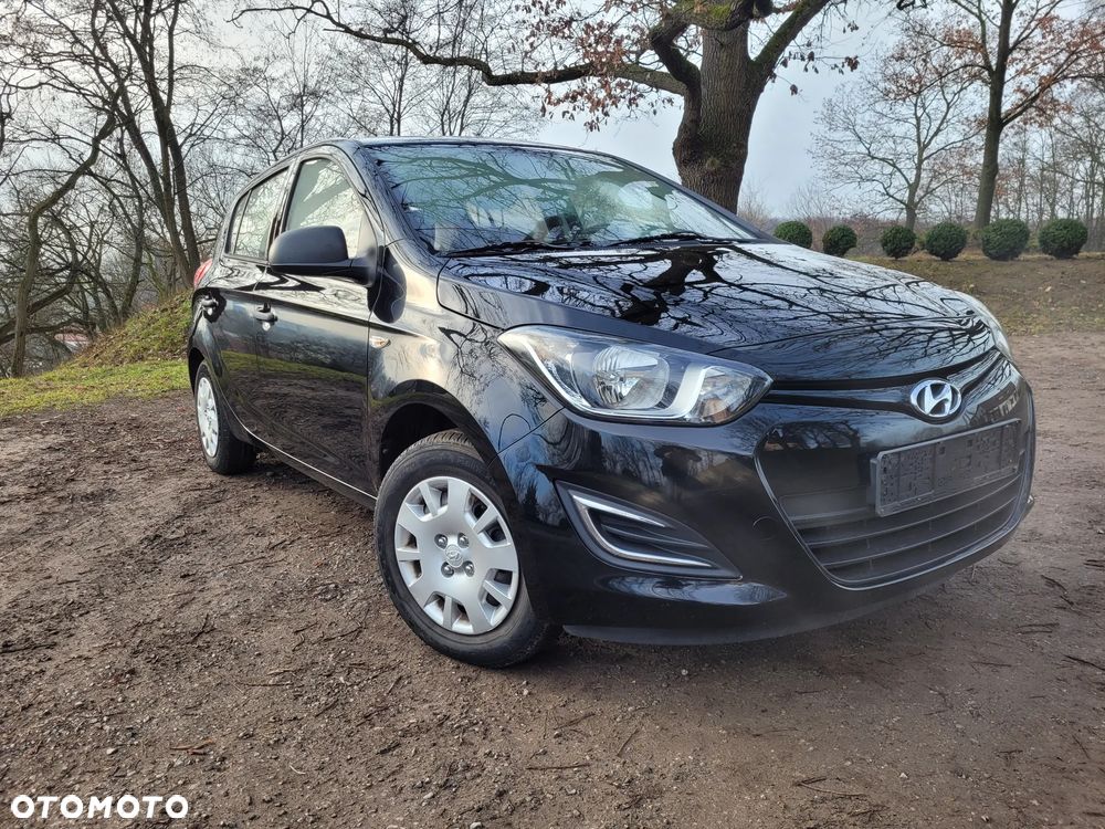 Hyundai i20 1.2 Fifa World Cup Edition - 26
