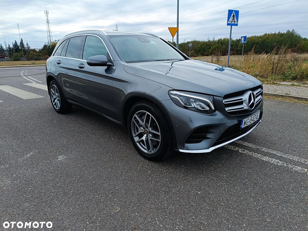 Mercedes-Benz GLC 220 d 4Matic 9G-TRONIC AMG Line - 13