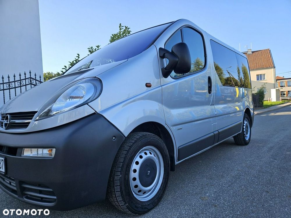 Opel Vivaro - 20