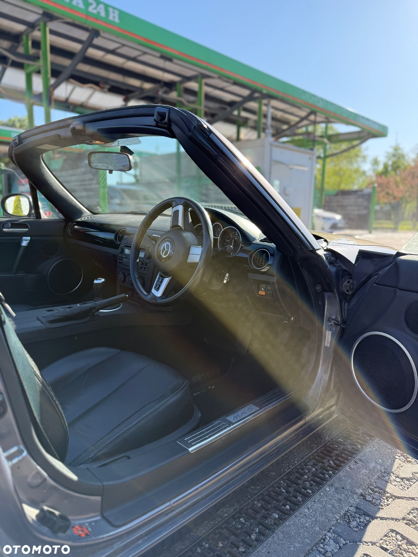 Mazda MX-5 2.0 Emotion - 17