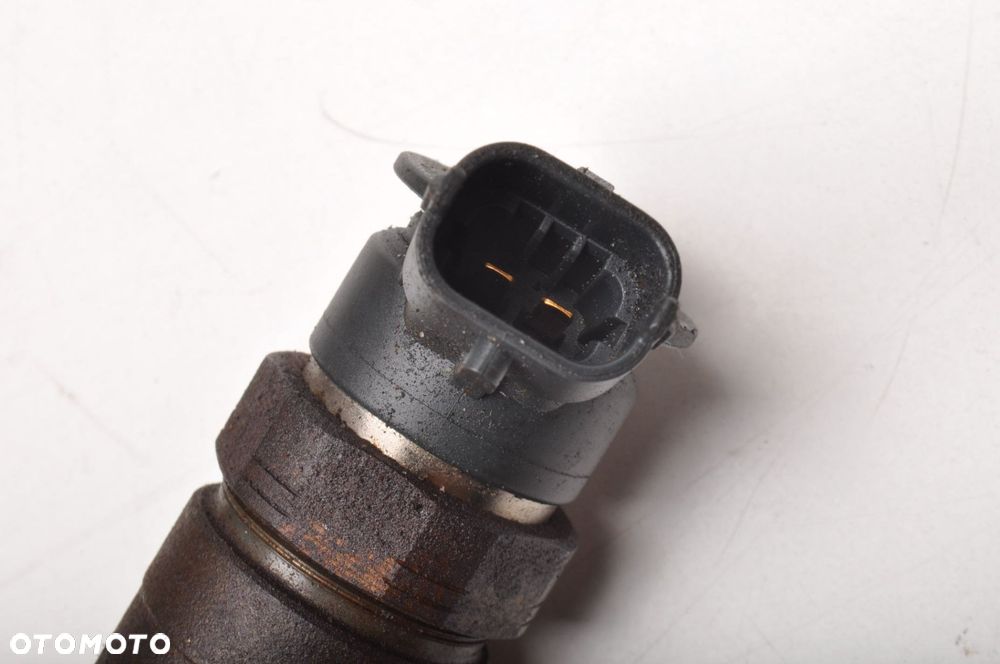 C3 II DS3 206 206+ 207 208 2008 FIESTA MK7 1.4 HDI TDCI WTRYSKI 0445110339 - 2