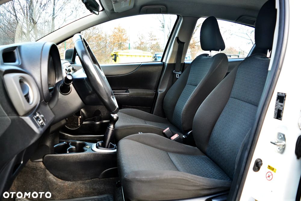 Toyota Yaris 1.0 Active - 5
