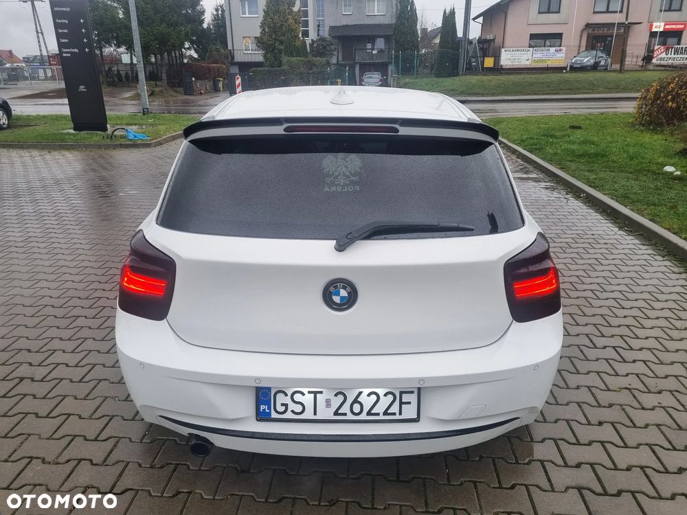 BMW Seria 1 114i Sport Line - 10