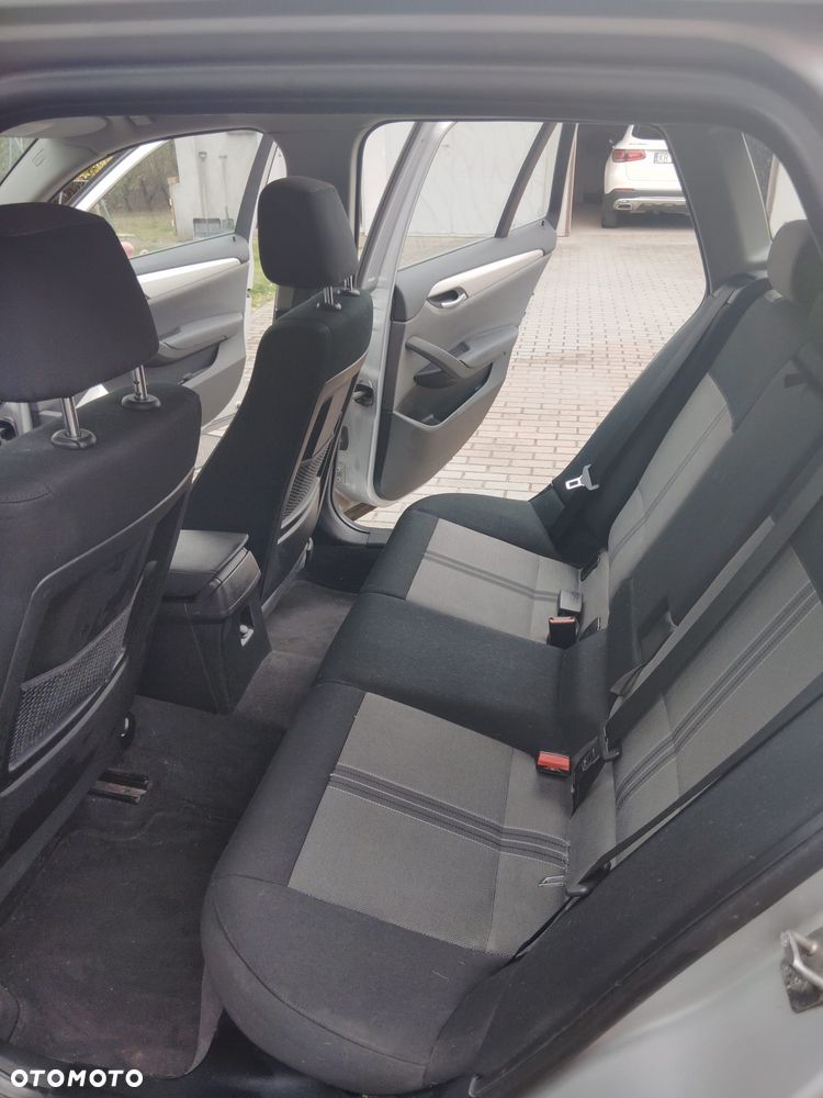 BMW X1 sDrive20d - 13