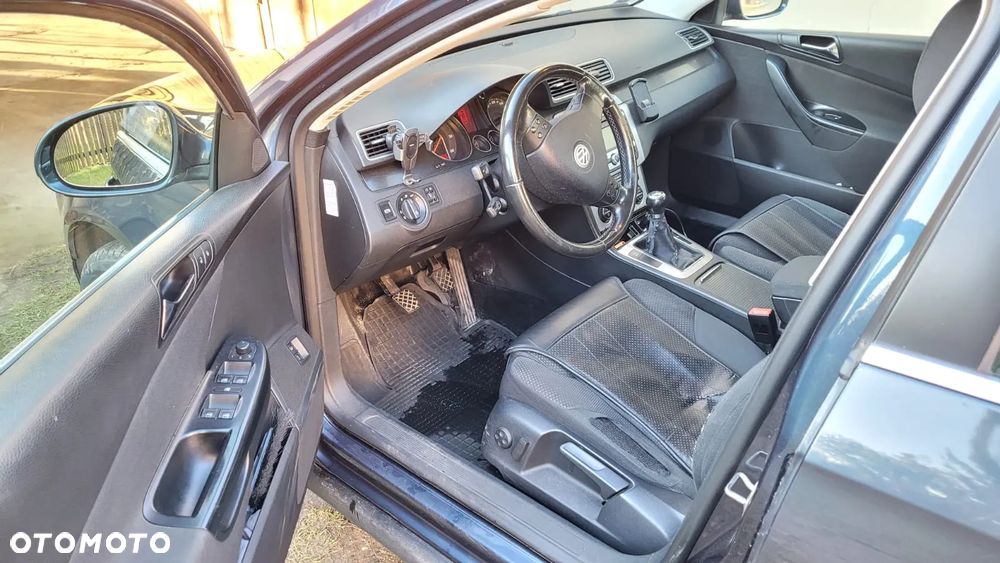 Volkswagen Passat Variant 2.0 TDI Trendline - 8