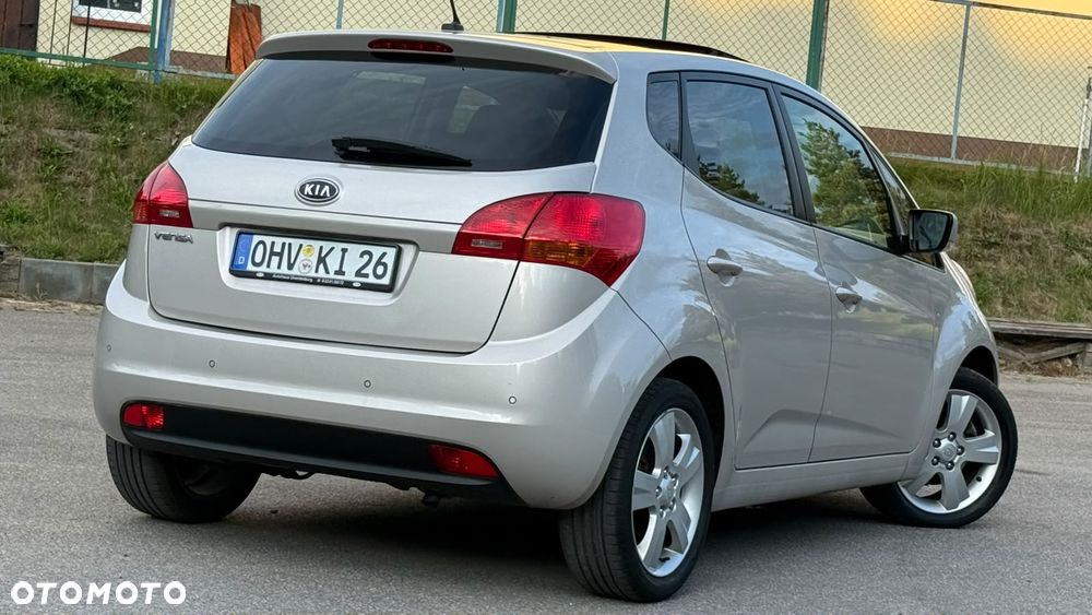 Kia Venga 1.4 CVVT Dream Team Edition - 27